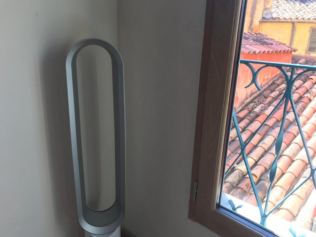 Spacious And Bright Flat Close To The Beach : Heart Of Old Nice Eksteriør bilde