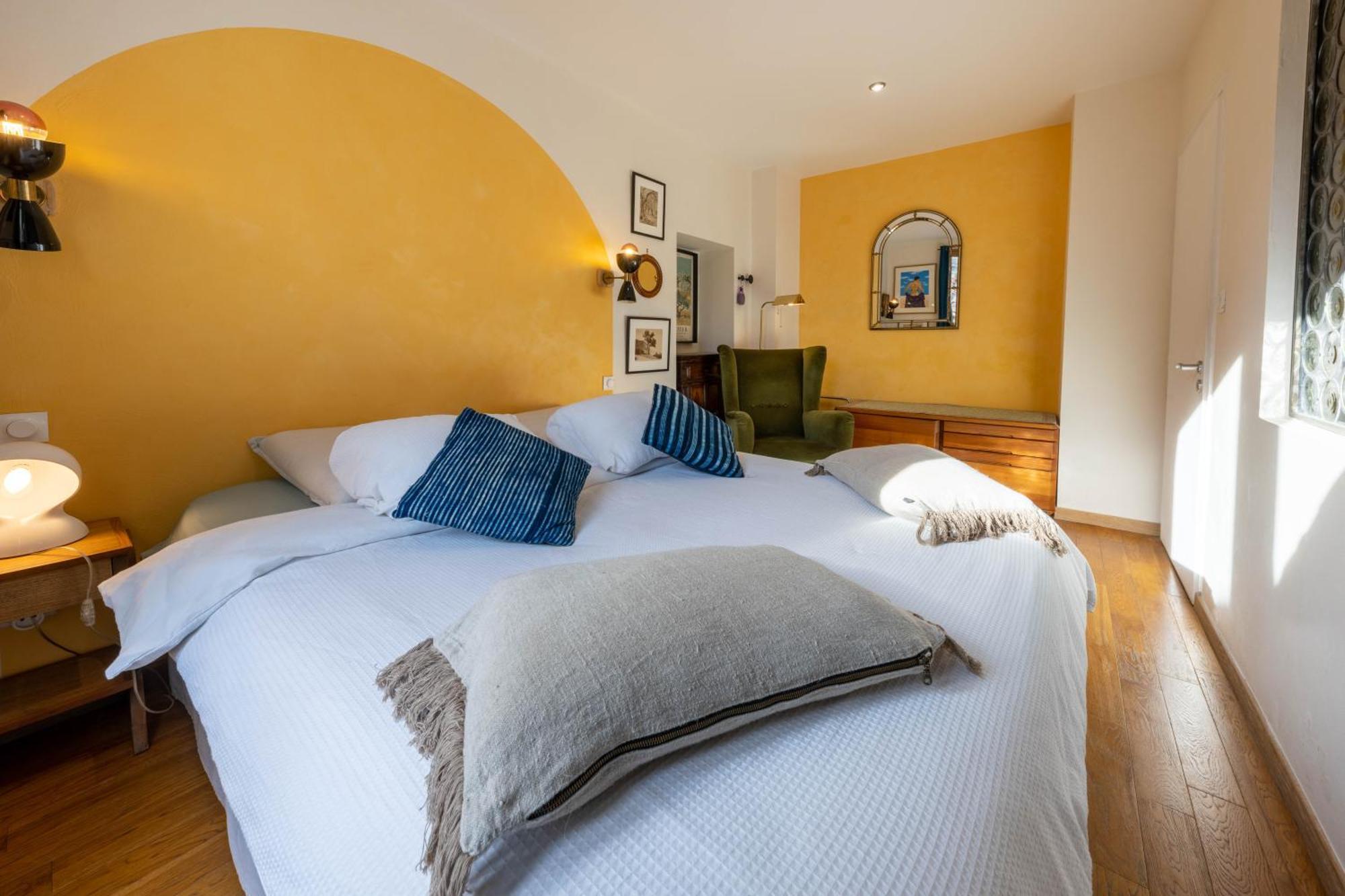 Spacious And Bright Flat Close To The Beach : Heart Of Old Nice Eksteriør bilde